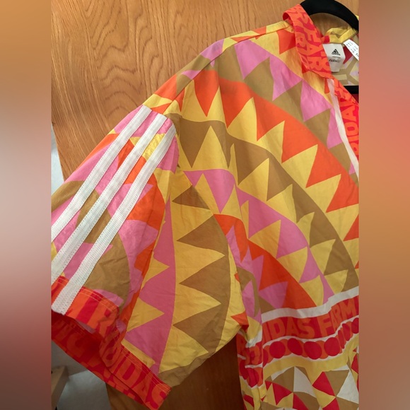 Adidas x Farm Rio Solar Kaleidoscope Pink oversized Top S/M - Picture 4 of 9